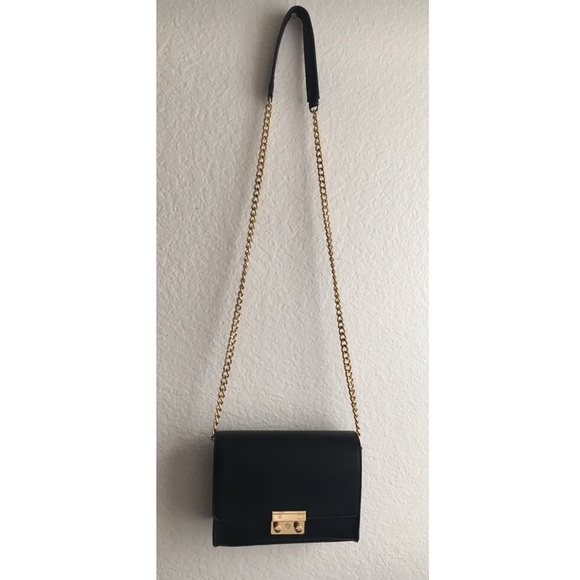 Forever 21 Purse 🌟