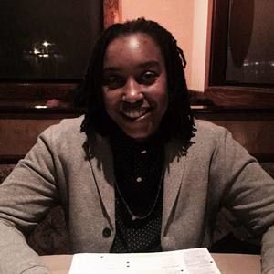 Meet your Posher, Alicia