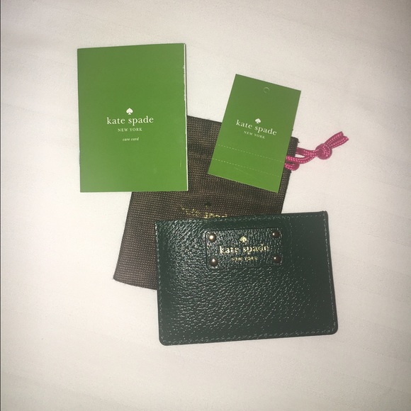 kate spade Handbags - NEW~ ❤️ Kate spade Wallet