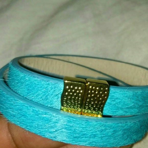 Rustic Cuff - Picture 2 of 3