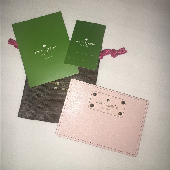 kate spade Handbags - NEW~ ❤️ Kate spade wallet