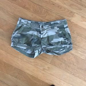 Daslu Camo Short