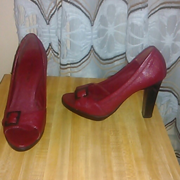 Cute red heels
