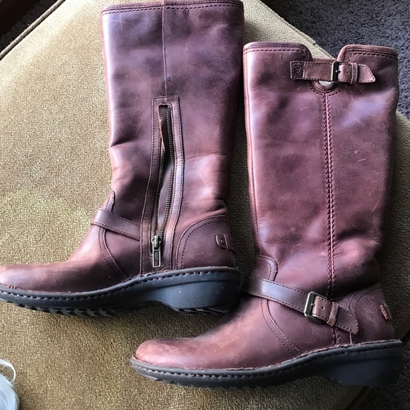 UGG Boots size 7 excellent condition