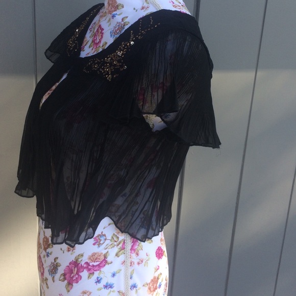 ❤️SOLD❤️ Fancy Cardigan - Picture 3 of 4