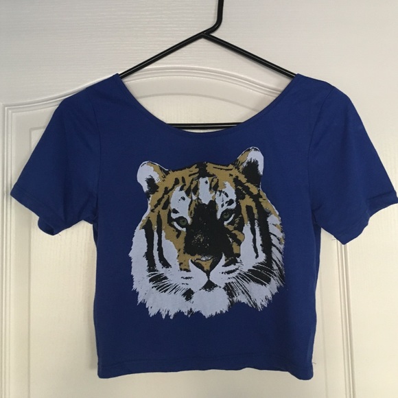 Tiger crop top