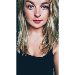 Meet your Posher, Mackenzie
