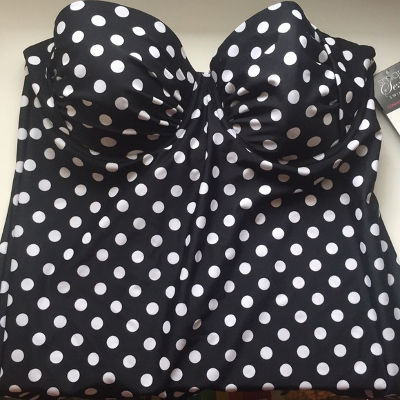 NWT Black & white convertible tankini