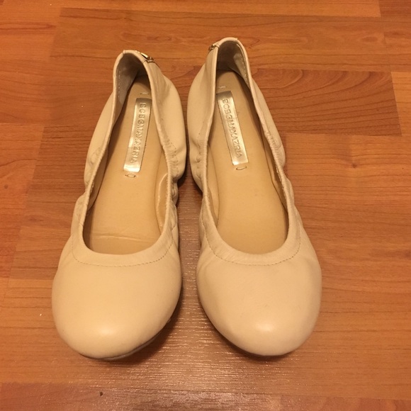 BCBG Max Azaria Flats - 6M
