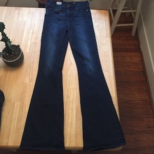 Gap Resolution Skinny Flare size 27 R