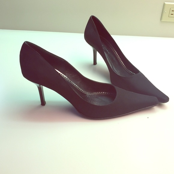 Black classic 3" cloth pumps. Made in Italy. - Picture 1 of 4