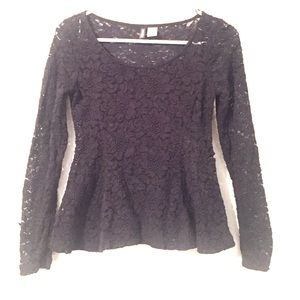 Long sleeve lace top