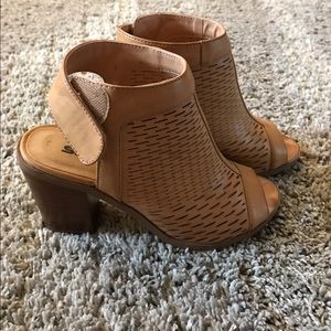 Nude chunky heel peep toe booties