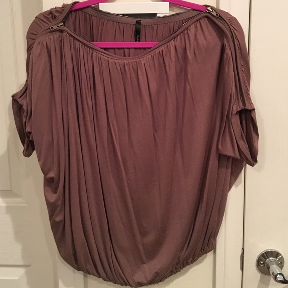 ❤️Zipper Top❤️