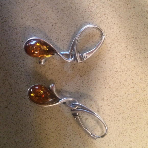 Earring Set - Picture 2 of 2