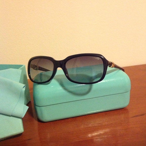 SOLD - Picture 1 of 4