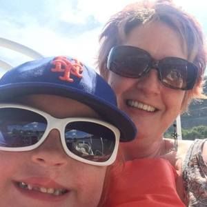 Meet your Posher, Kelley