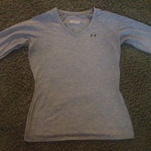 Long sleeve Under Armor athletic shirt