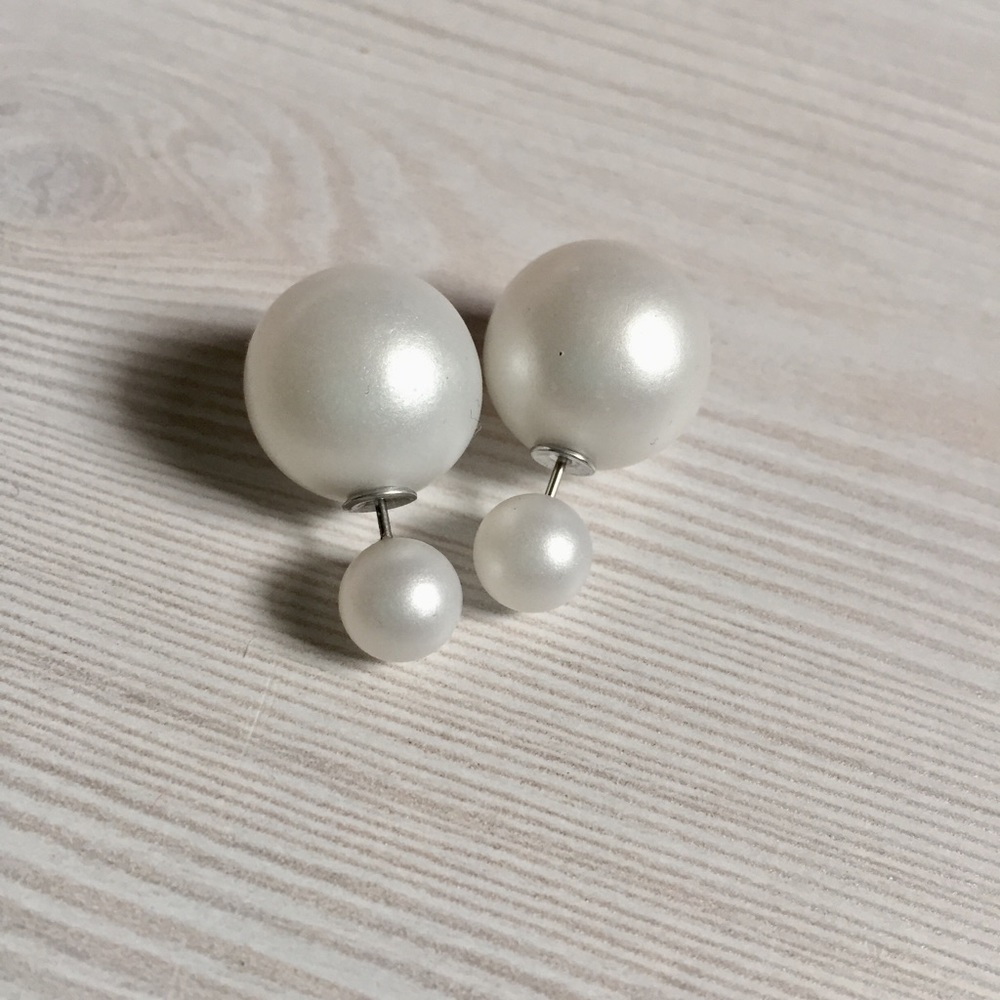 Double Sided Pearl Earrings!