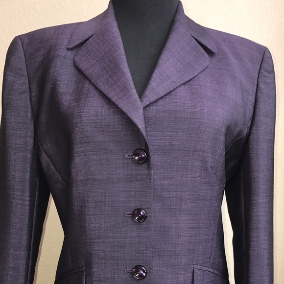 ❌❌SOLD ❌❌ESCADA Jacket - Picture 4 of 4