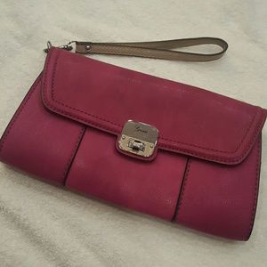 Guess- fuschia pink clutch