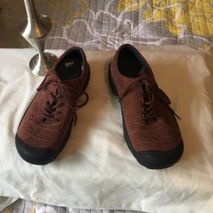 Keen Rust Brown Shoes. New without Box.