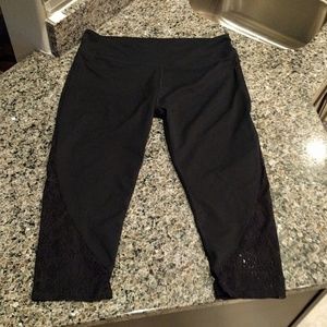 Lace Side Fabletics Crops