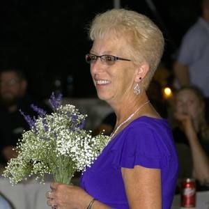 Meet your Posher, Suzanne