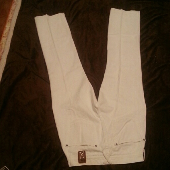 VINTAGE WHITE BUTTON FLY GEN X JEANS SZ 24