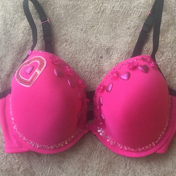 🌺❤️🍒sexy HOT romantic hearts bra!!! Good times!