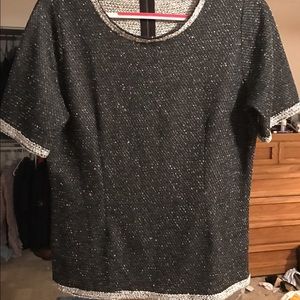 Cabi Size Large Fall Winter Sweater. NWOT