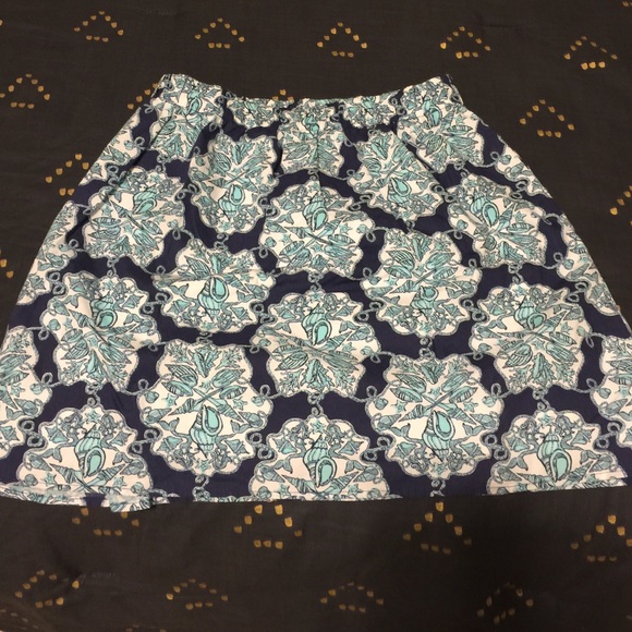 Lilly Pulitzer skirt