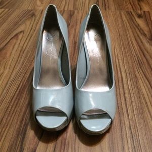 Jessica Simpson Gray Heels. Cyber Monday Sale 🎉