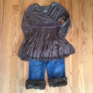 🌺PLACE🌺 TUNIC TOP/DRESS & FAUX-FUR CUFFED CAPRIS