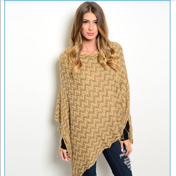 Design by MS boutique Sweaters - Closeout! New Adorable cream Poncho