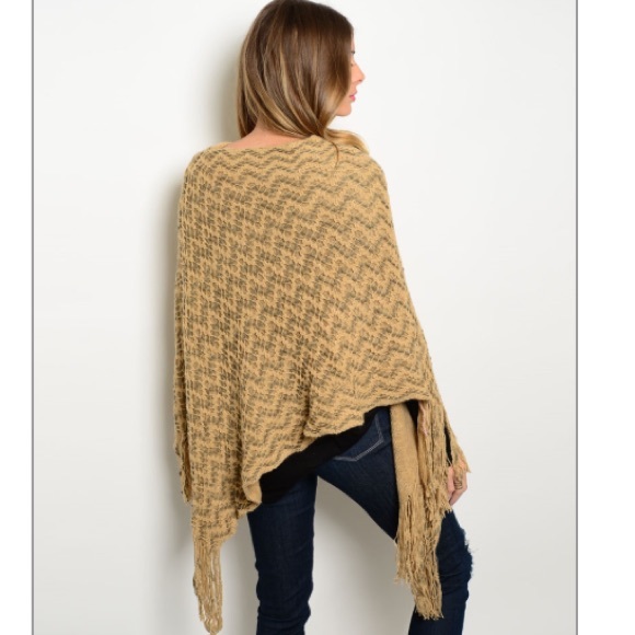 Closeout! New Adorable cream Poncho - Picture 2 of 3