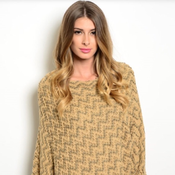 Closeout! New Adorable cream Poncho - Picture 3 of 3