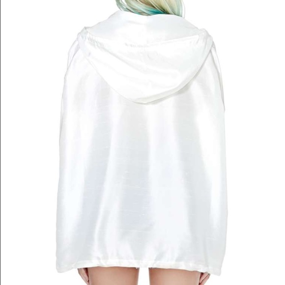 To Be Adored Elin Silk Hoodie🌬 - Picture 3 of 4