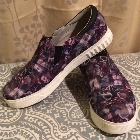 Sam Edelman Circus Slip on Sneakers - Picture 1 of 2
