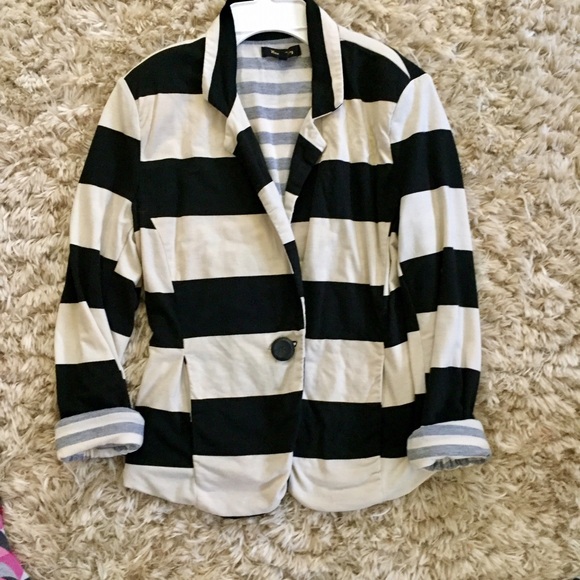 Black & White Striped Blazer-M