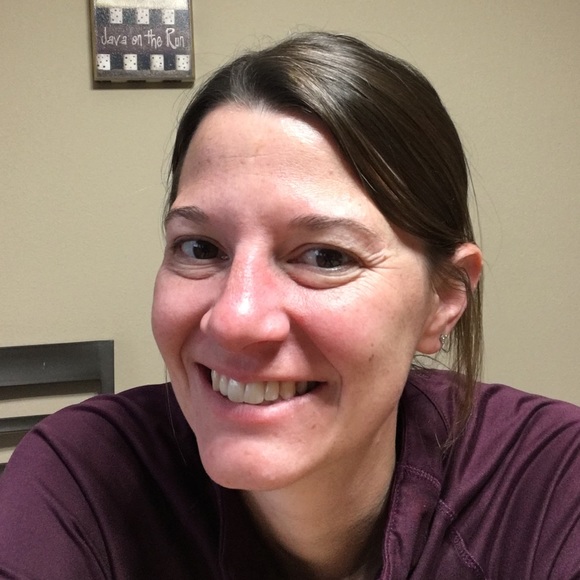 Meet your Posher, Melanie - Picture 1 of 1