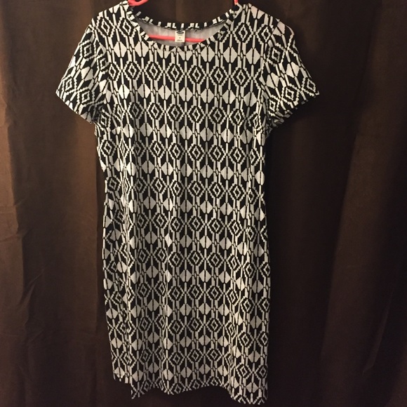 Lovely Printed Dress!