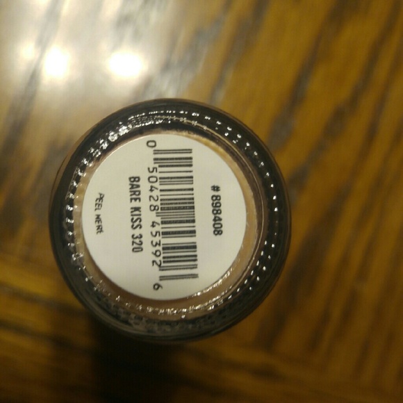 Bundle Nuance Botanicals Nail Lacquer - Picture 2 of 2