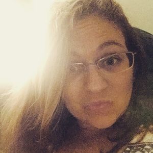 Meet your Posher, Julianna