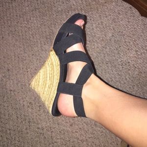 Bakers Black heels