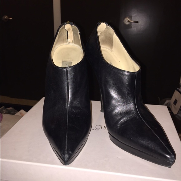 Authentic Jimmy Choo ankle boots. Free 💍