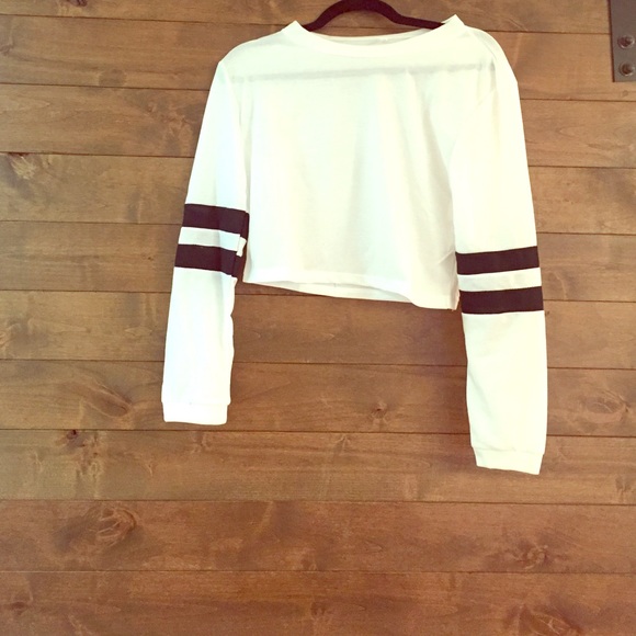 Brand new crop top