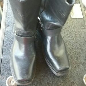 Harley Davidson leather boots