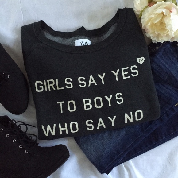 Zoe Karssen Tops - Zoe Karssen sweatshirt