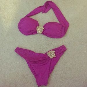 Beach Bunny fuschia bikini set
